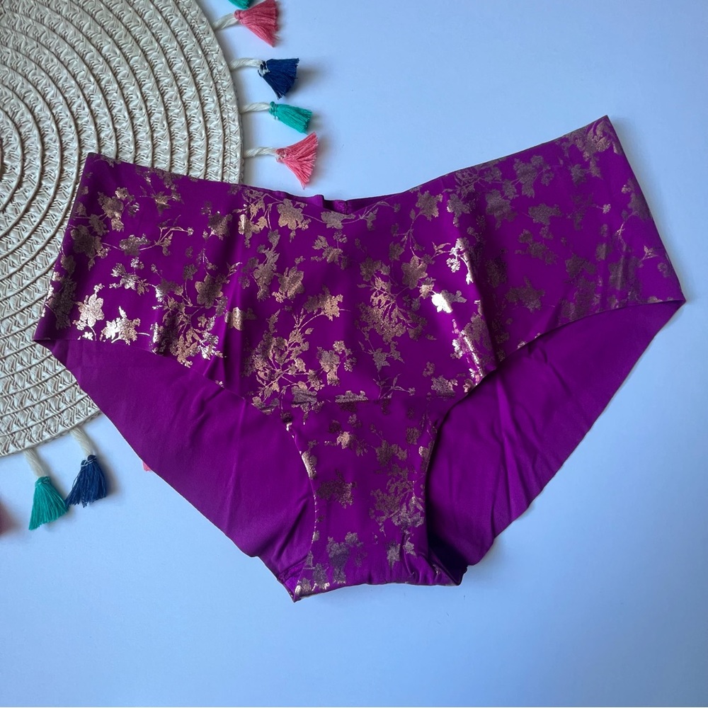 Victoria’s Secret No-show Shimmer Hiphugger Panty Raspberry Cooler Floral S NEW